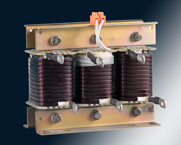 NMCKSG低壓 NMCKSC高壓電容器串聯(lián)電抗器在補(bǔ)償容性無(wú)功功率的時(shí)候，往往會(huì)受到諧波電流，合閘涌流及操作過(guò)電壓的影響，造成電容器損壞和功率因數(shù)降低，為此需…